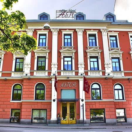 Hotel Astor Вааса Екстер'єр фото