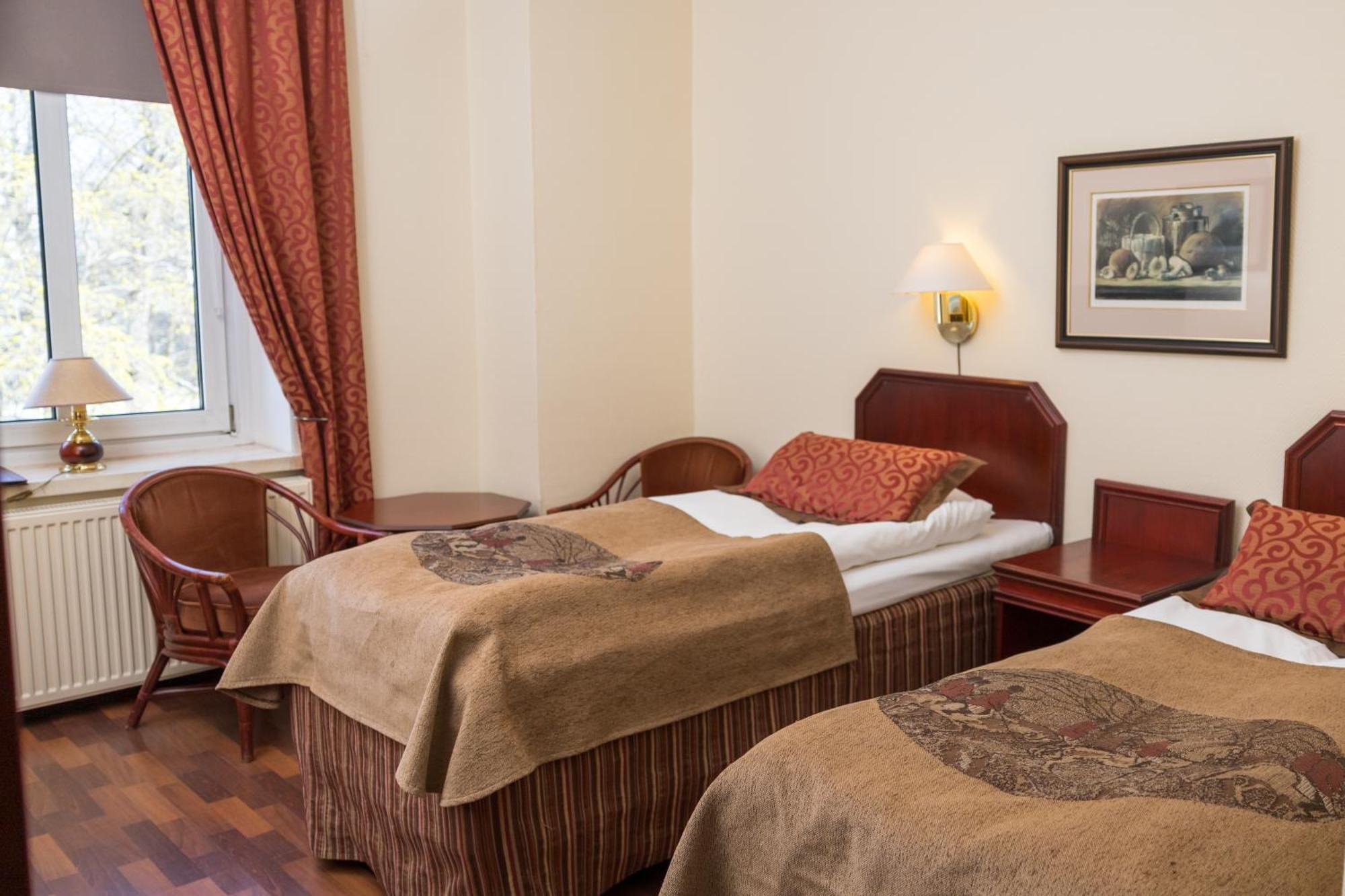 Hotel Astor Вааса Екстер'єр фото