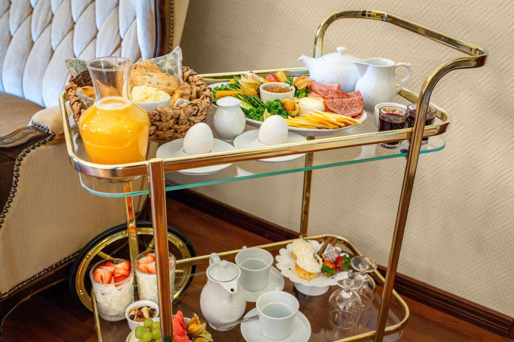 Hotel Astor Вааса Екстер'єр фото
