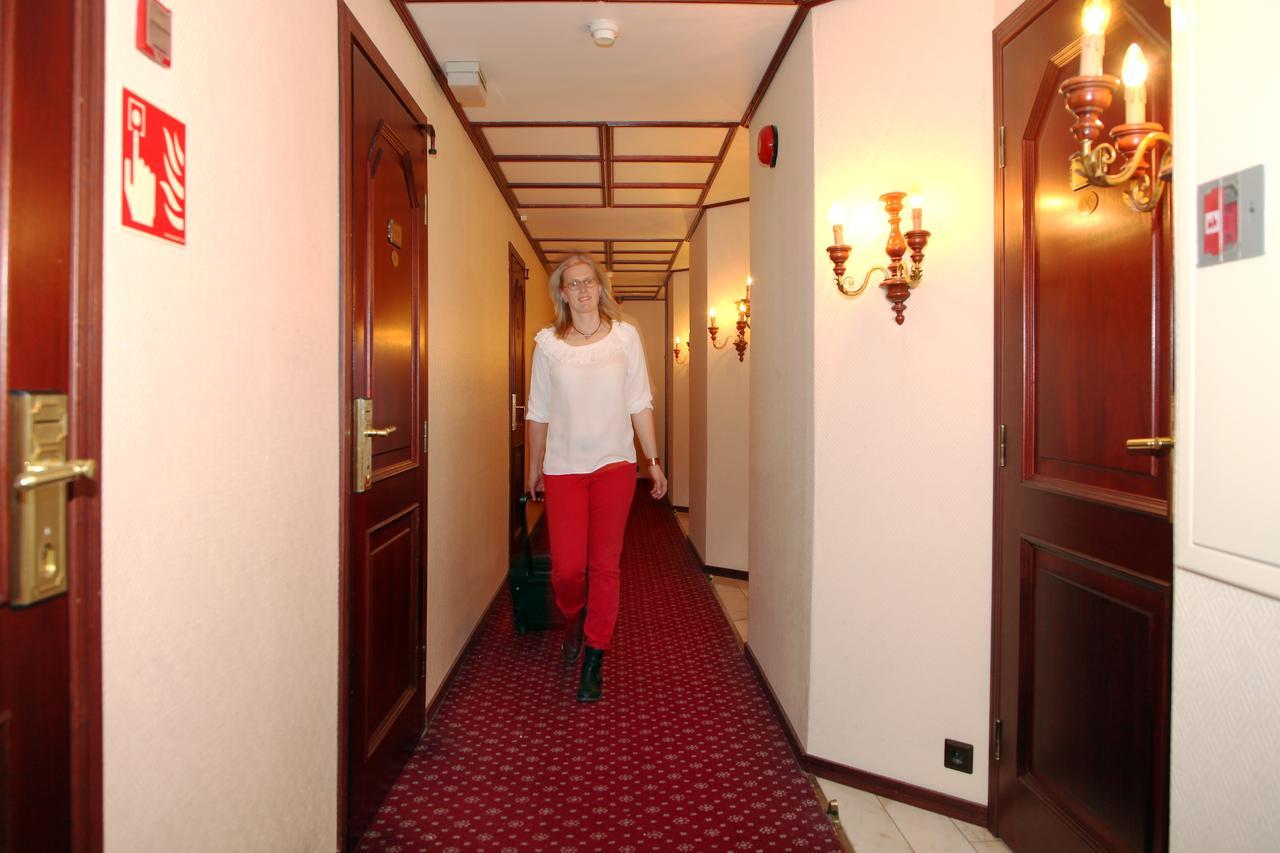 Hotel Astor Вааса Екстер'єр фото
